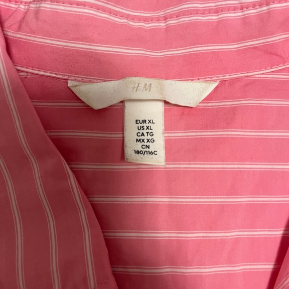 H&M button down shirt - Picture 2 of 2